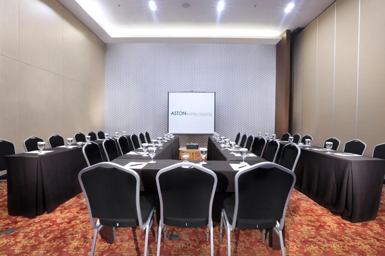 Aston Kartika Grogol Hotel & Conference Center Cakarta Dış mekan fotoğraf