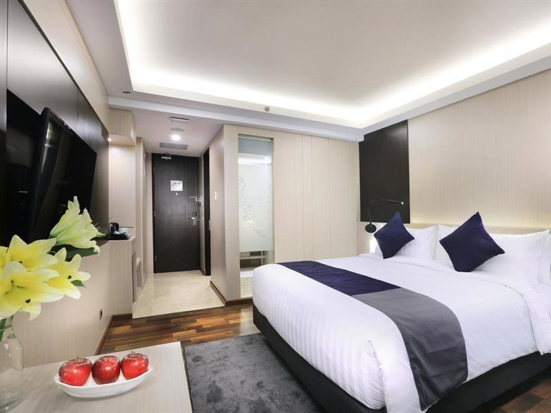 Aston Kartika Grogol Hotel & Conference Center Cakarta Dış mekan fotoğraf